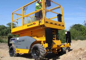 Scissor lift rental in Bendigo